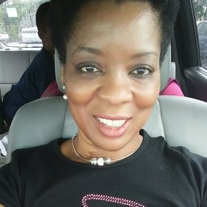 Meet your Posher, Rochelle